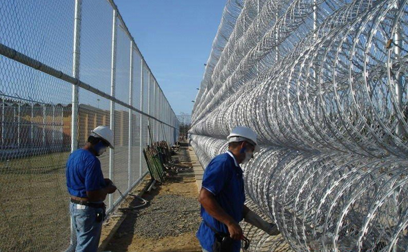 razor wire